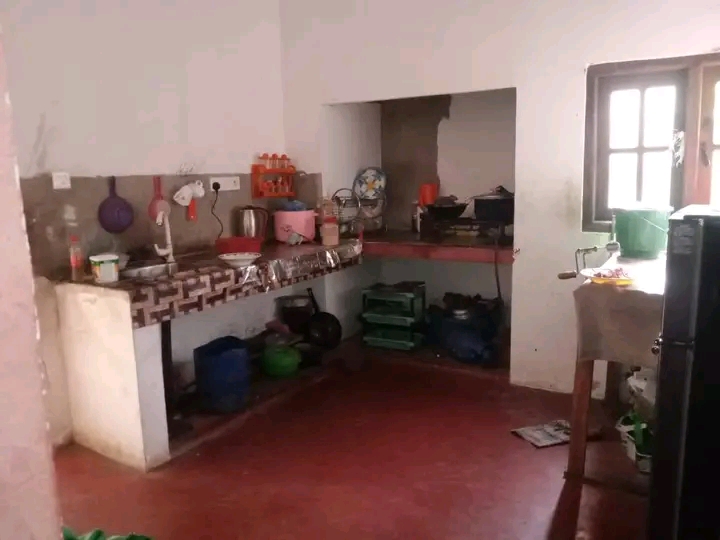 House Image 2