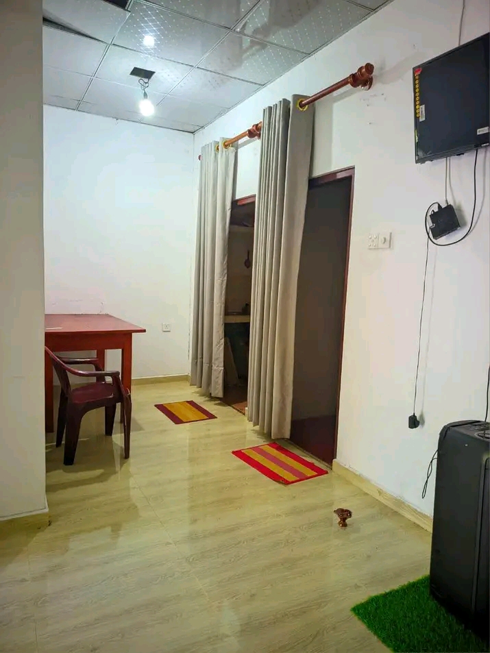 House Image 2