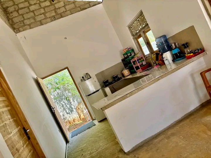 House Image 2
